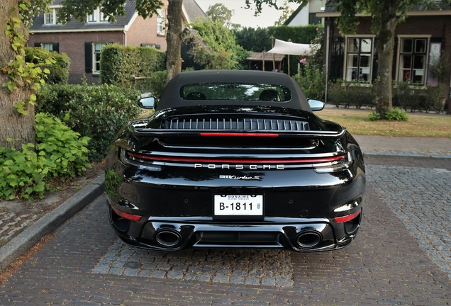 Porsche 992 Turbo S Cabriolet