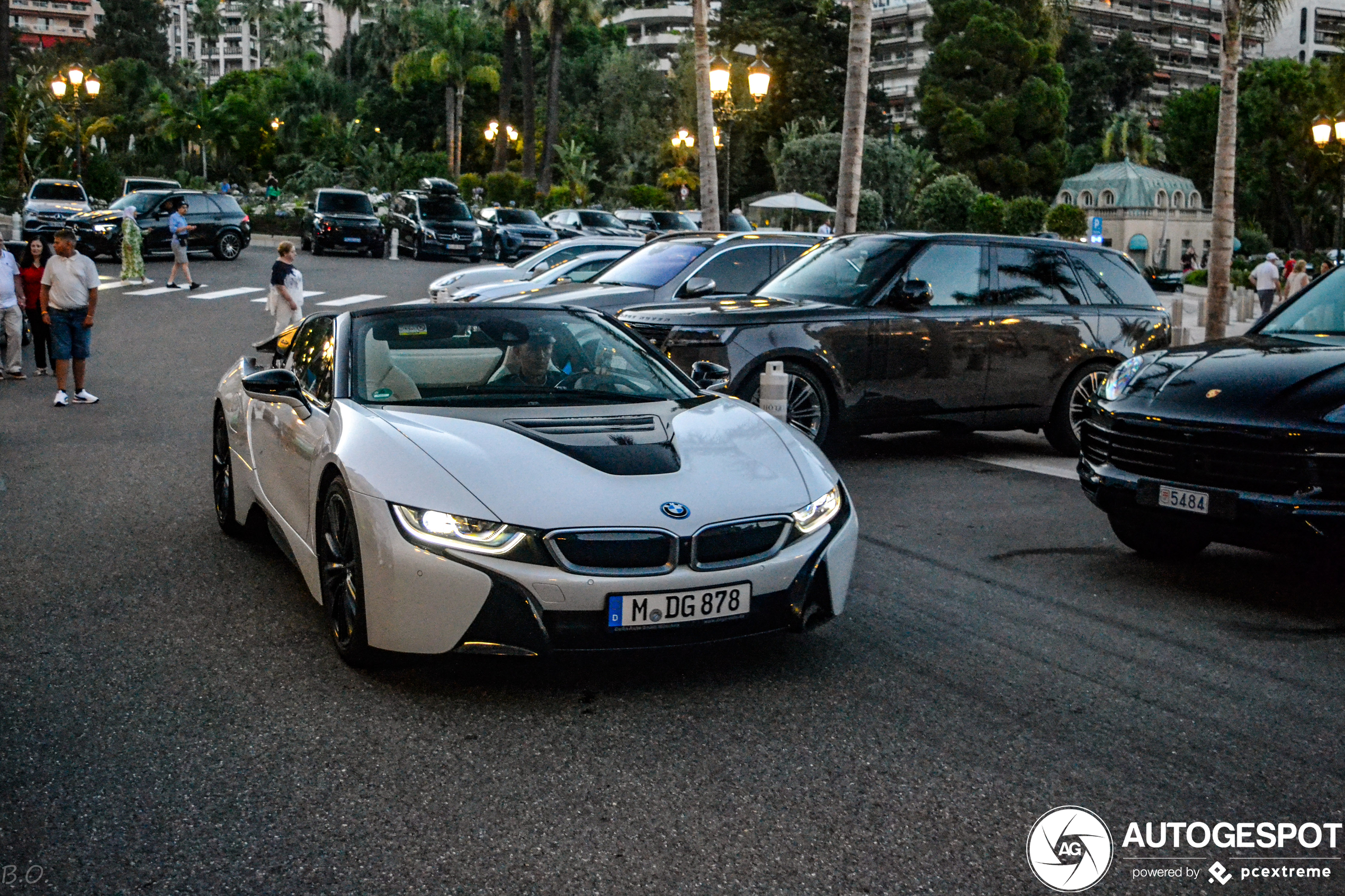 BMW i8 Roadster