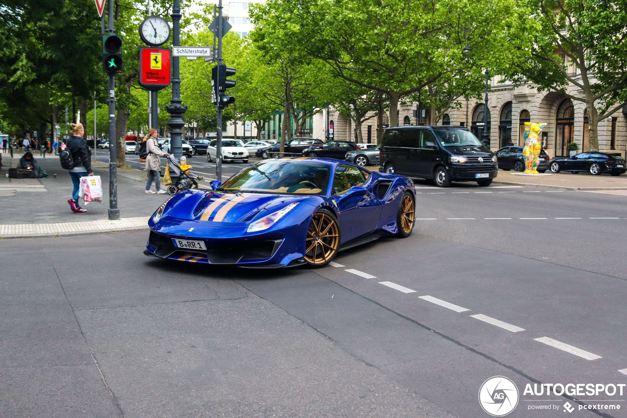 Ferrari 488 Pista