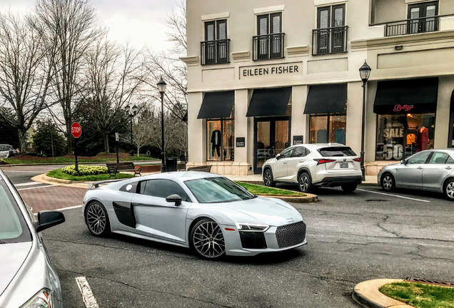 Audi R8 V10 Plus 2015