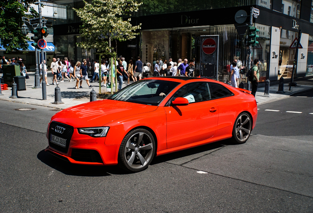 Audi RS5 B8 2012