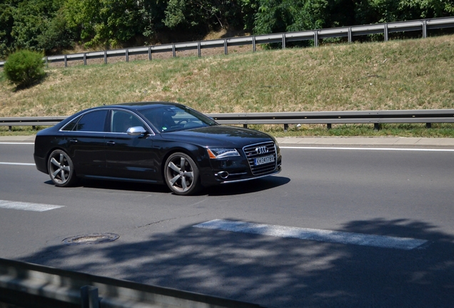 Audi S8 D4