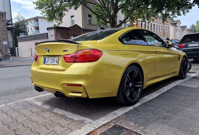 BMW M4 F82 Coupé