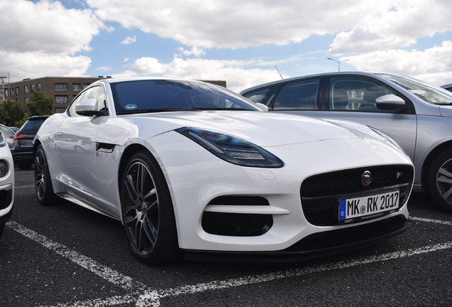 Jaguar F-TYPE R Coupé 2017