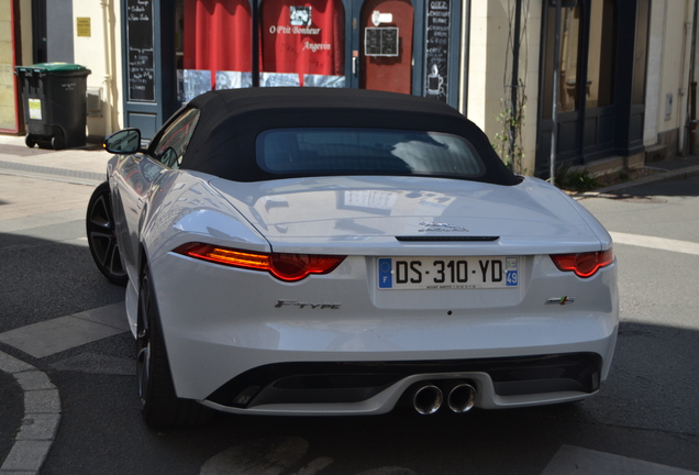 Jaguar F-TYPE S AWD Convertible