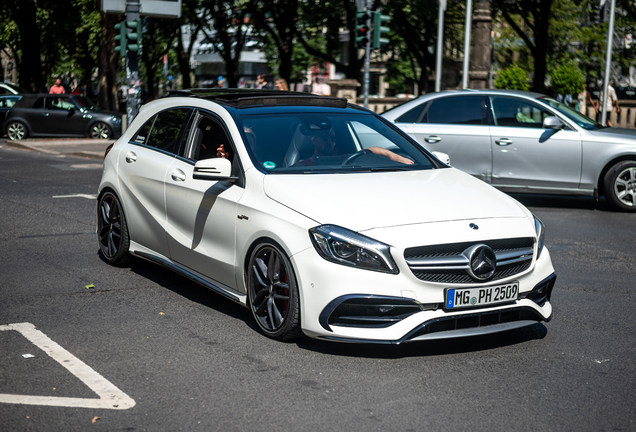 Mercedes-AMG A 45 W176 2015