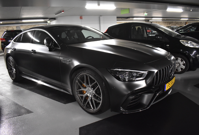 Mercedes-AMG GT 63 S X290