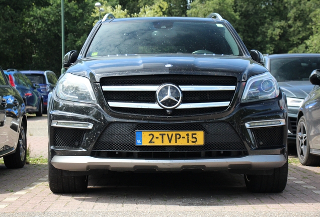 Mercedes-Benz GL 63 AMG X166