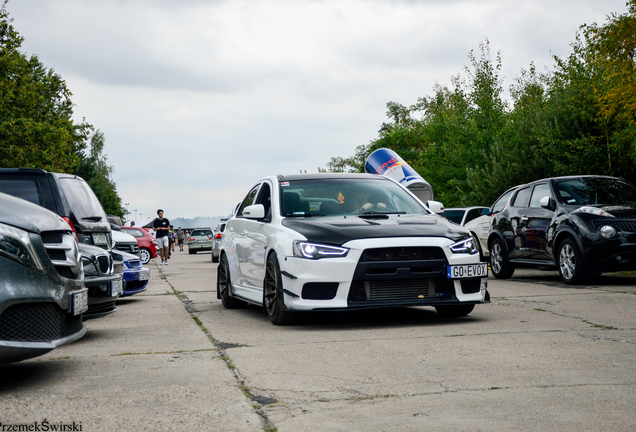 Mitsubishi Lancer Evolution X