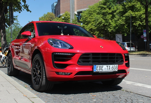 Porsche 95B Macan GTS MkI