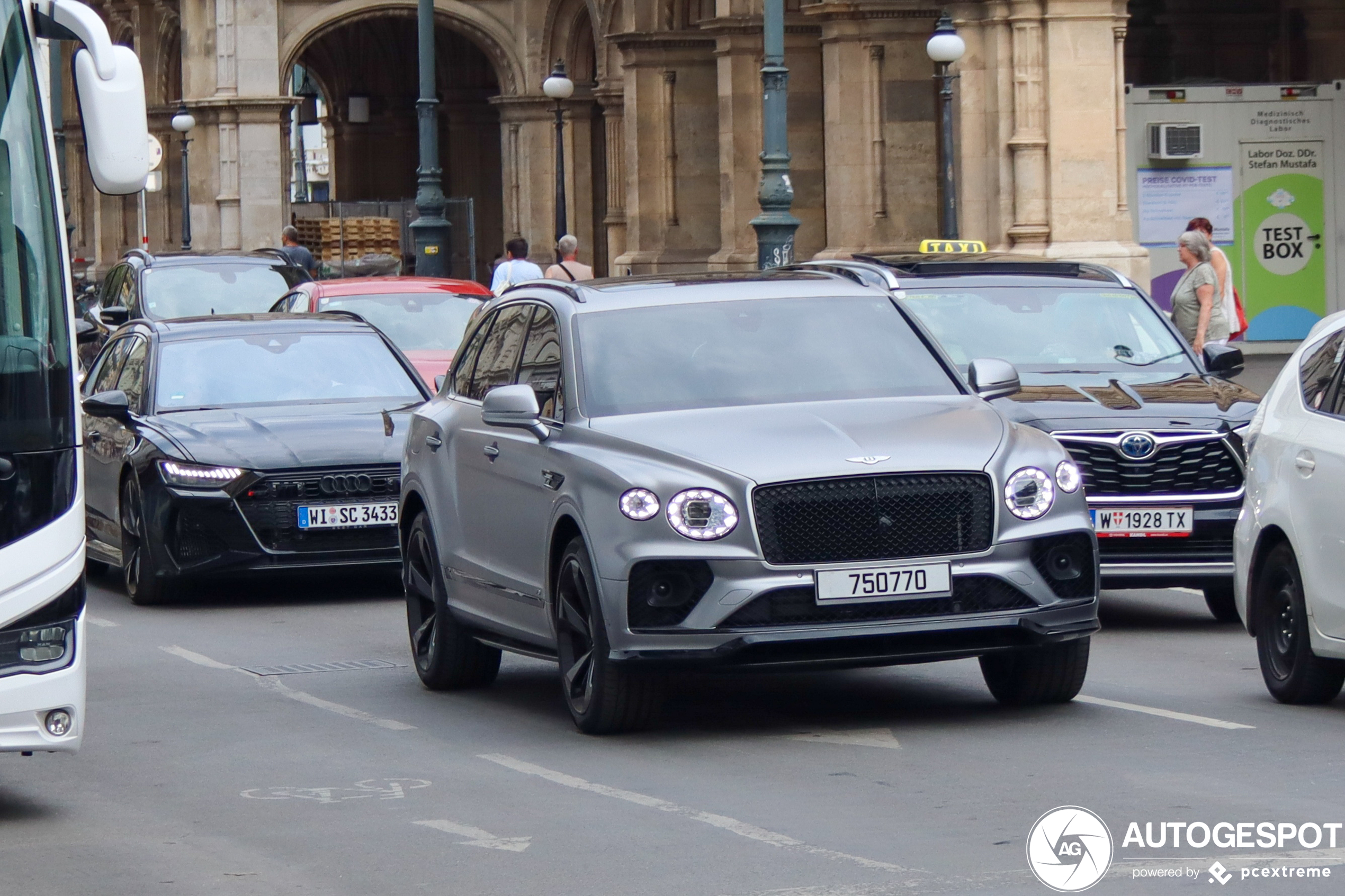 Bentley Bentayga V8 2021 First Edition