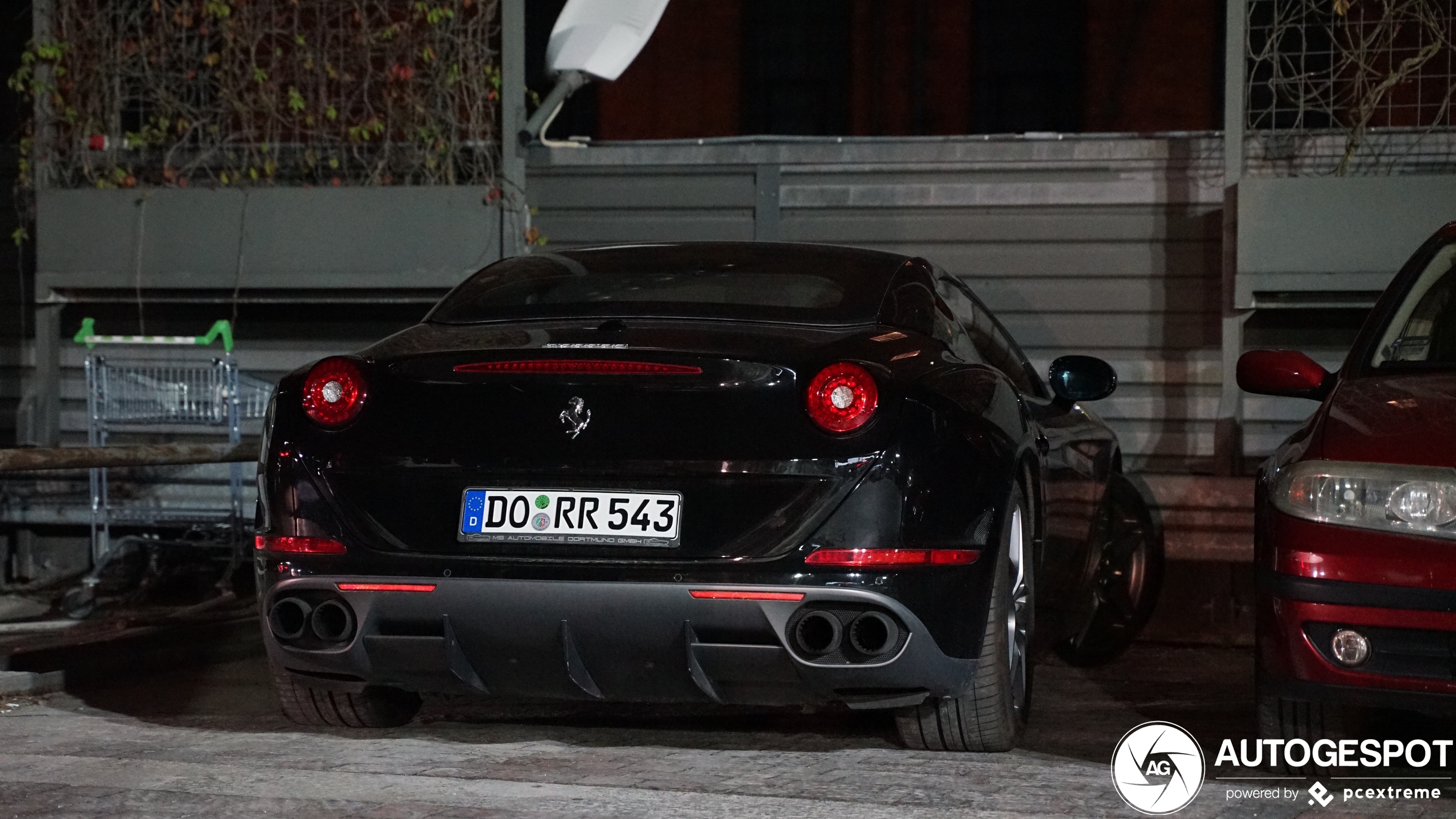 Ferrari California T