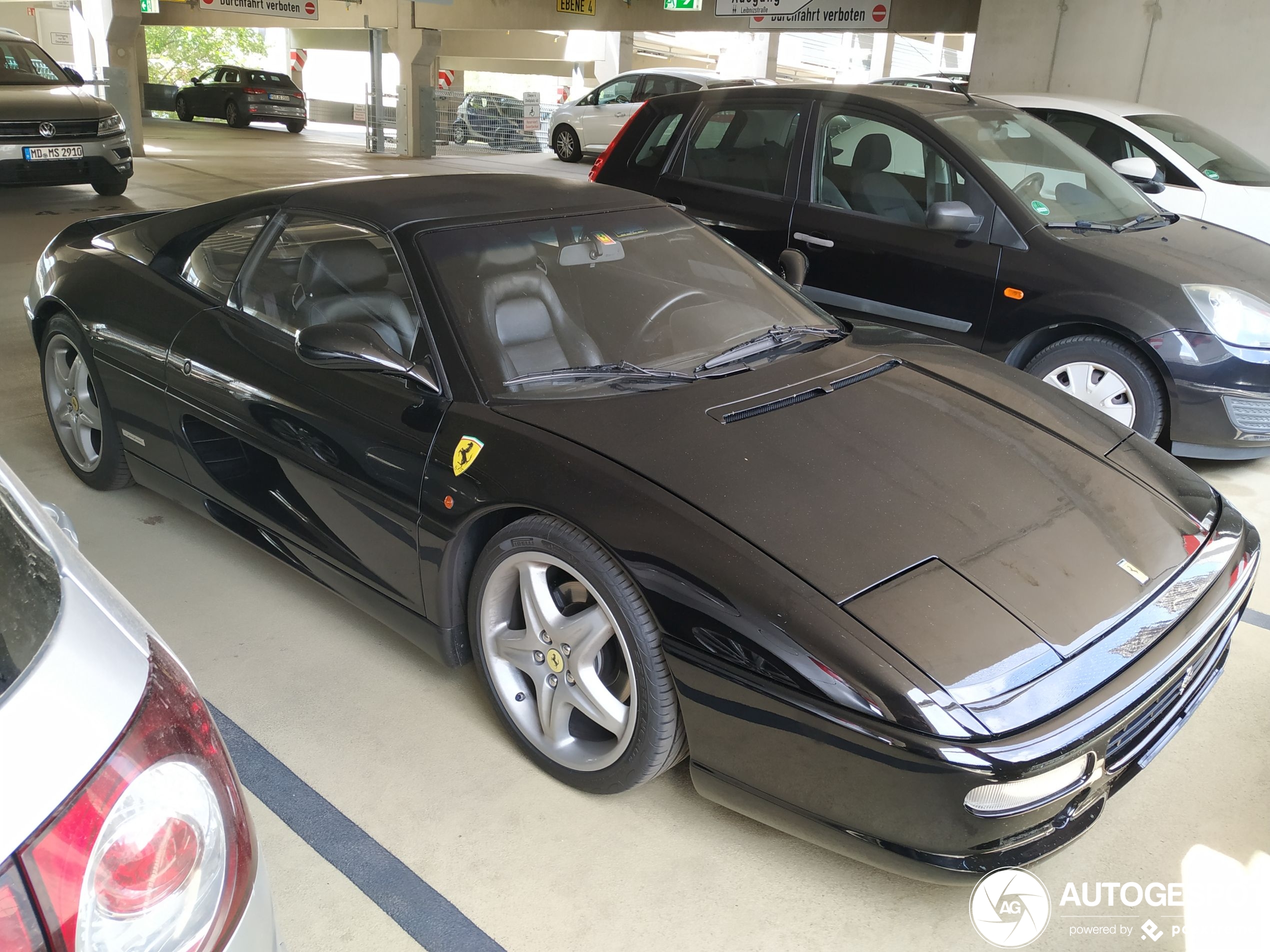 Ferrari F355 GTS