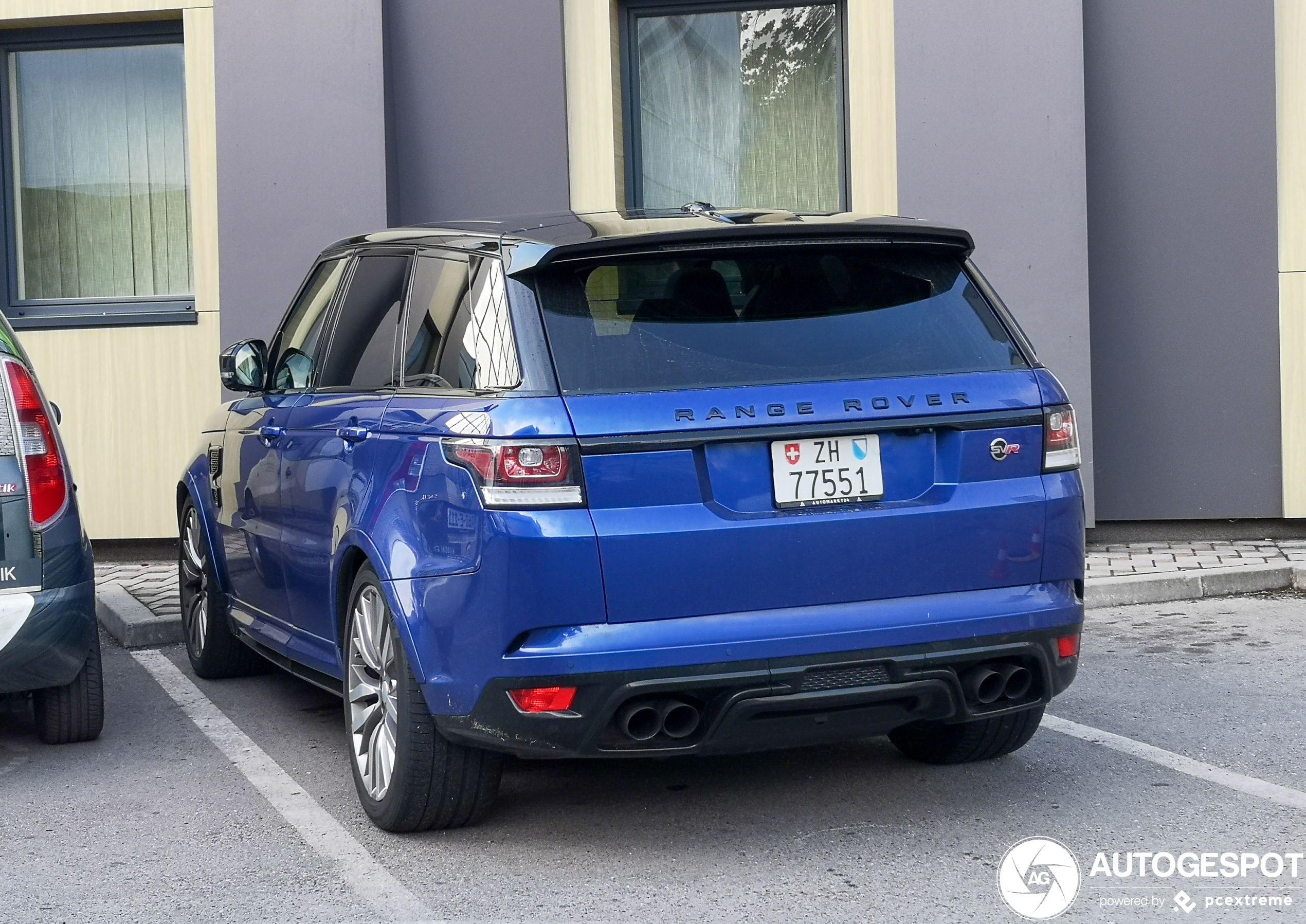 Land Rover Range Rover Sport SVR