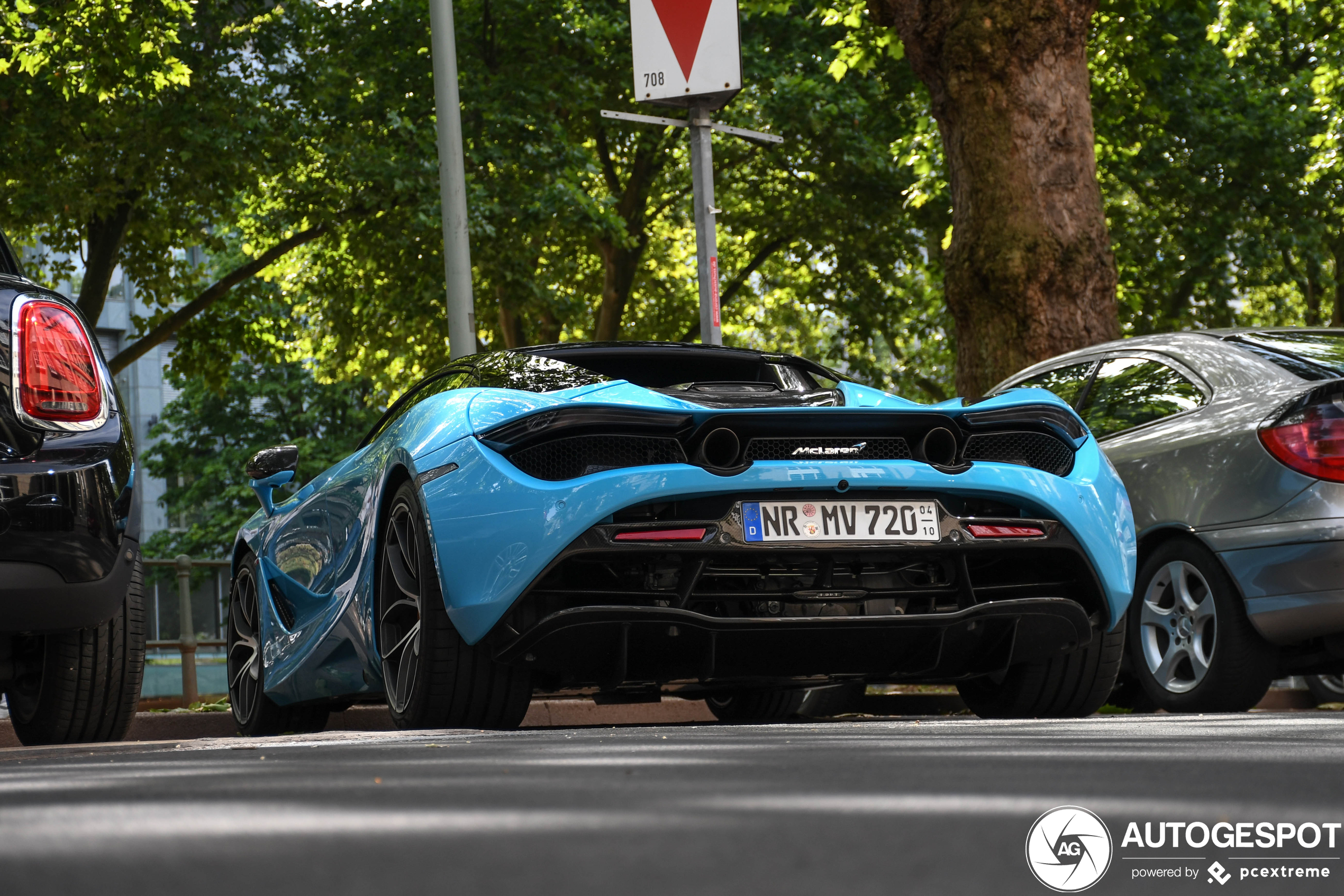 McLaren 720S Spider