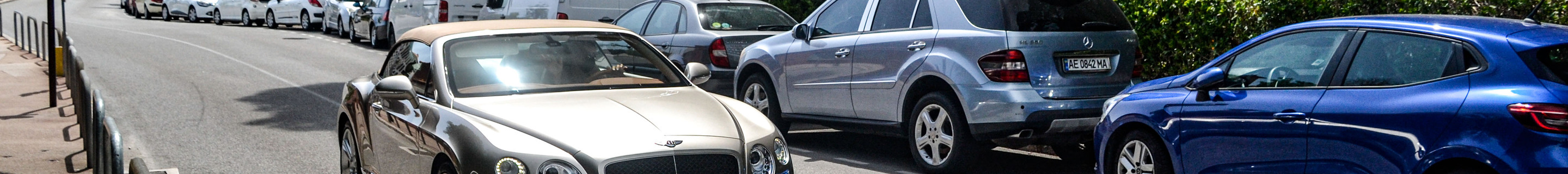 Bentley Continental GTC V8