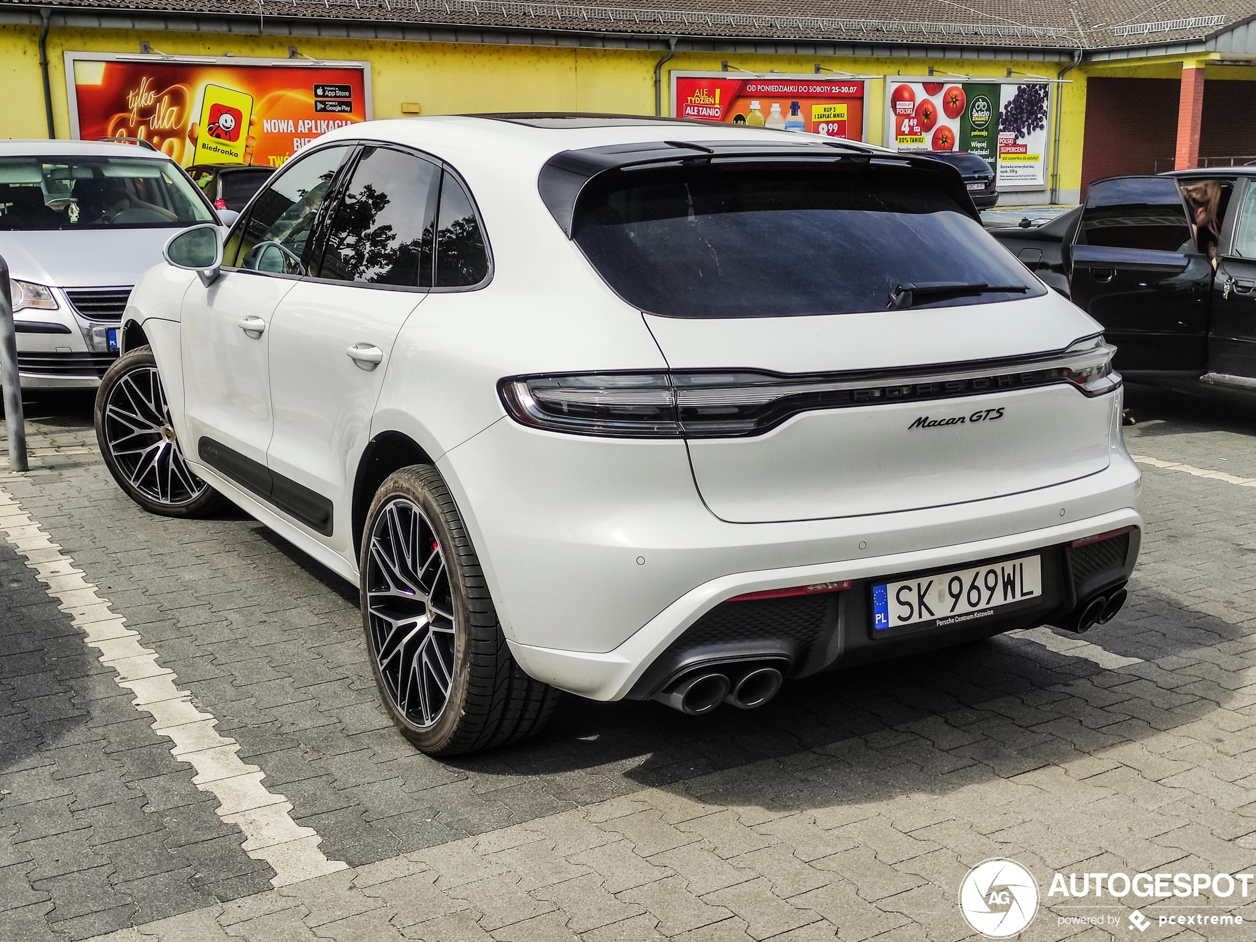 Porsche 95B Macan GTS MkIII