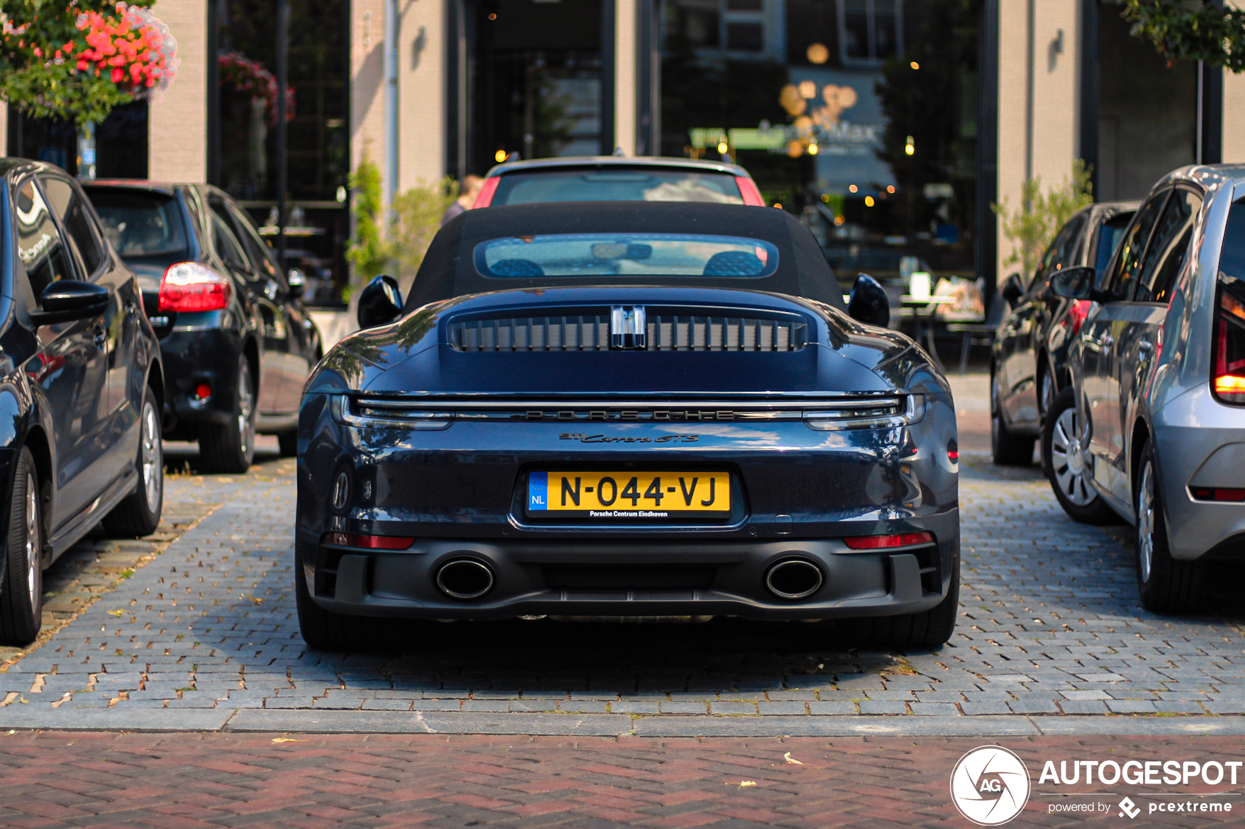 Porsche 992 Carrera GTS Cabriolet