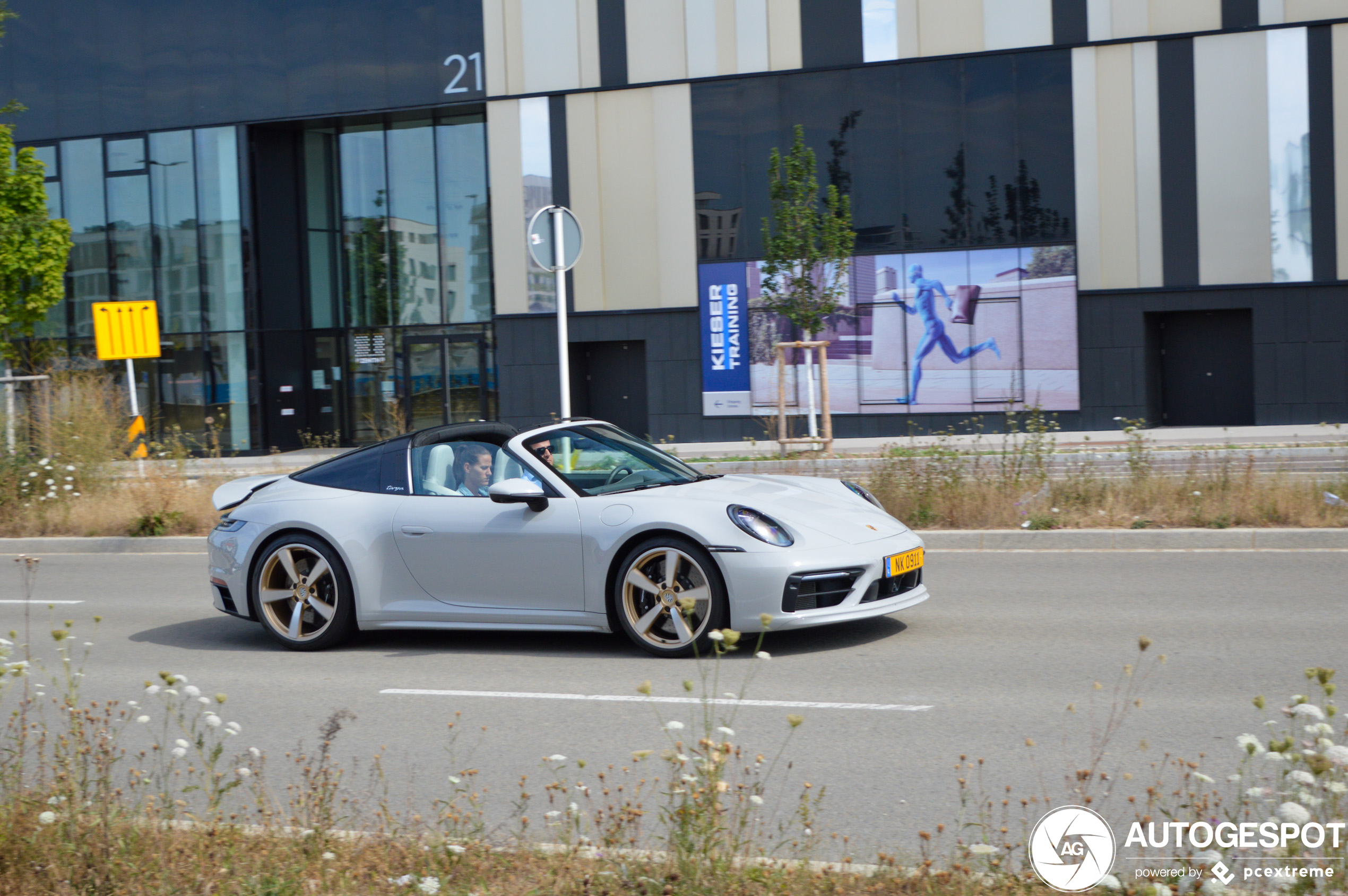 Porsche 992 Targa 4S