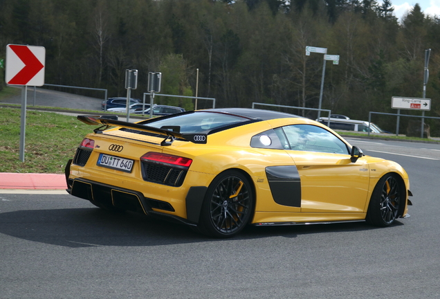 Audi R8 V10 Plus 2015