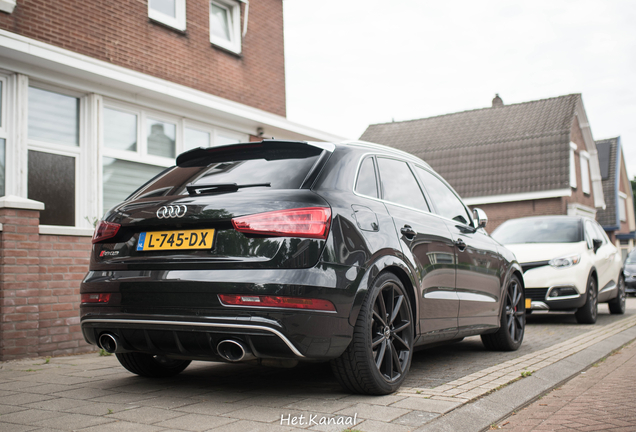 Audi RS Q3 2015