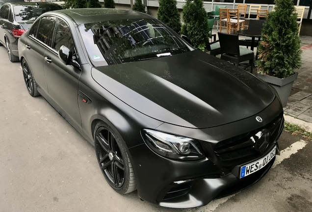 Mercedes-AMG E 63 S W213