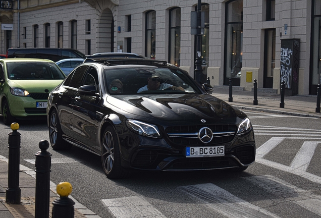 Mercedes-AMG E 63 S W213