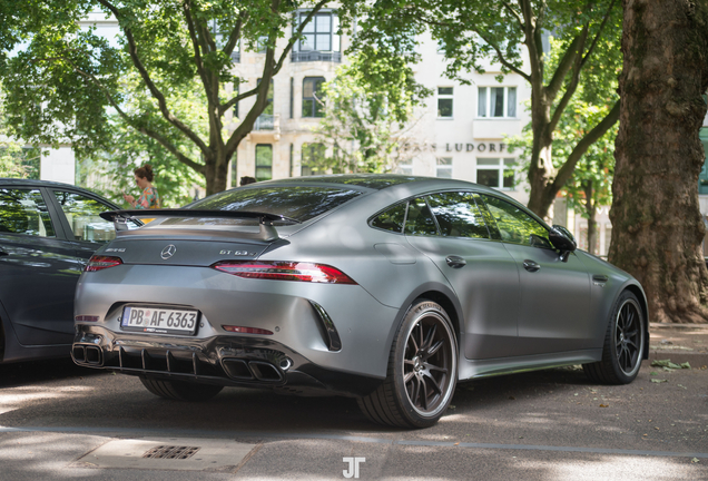 Mercedes-AMG GT 63 S X290