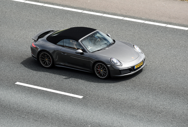 Porsche 991 Carrera 4S Cabriolet MkII