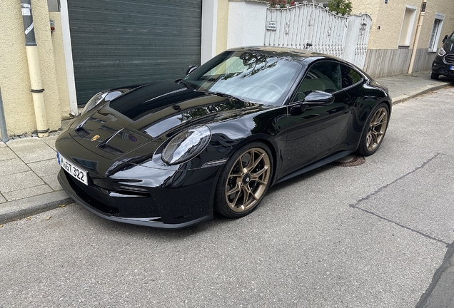 Porsche 992 GT3 Touring