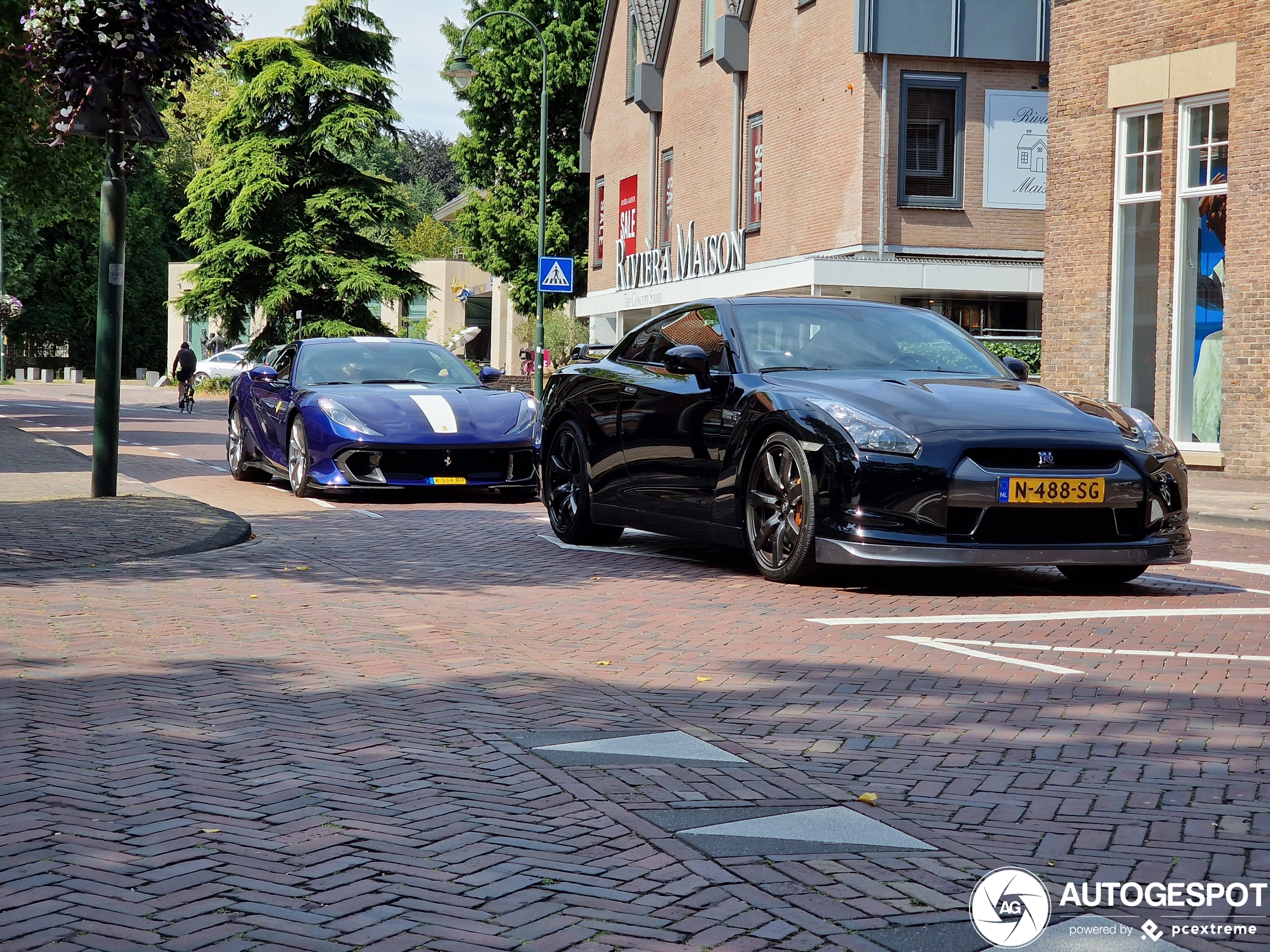 Ferrari 812 Competizione