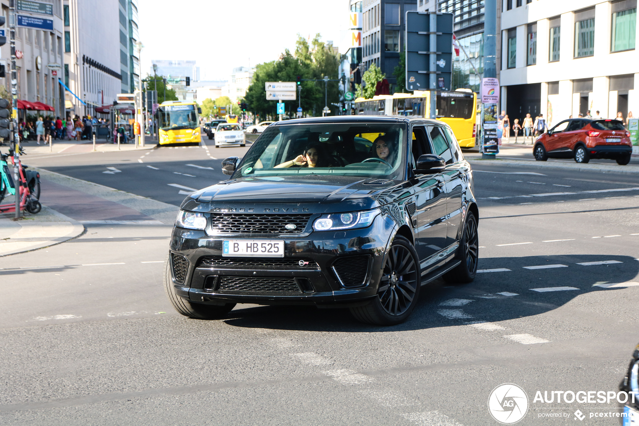 Land Rover Range Rover Sport SVR