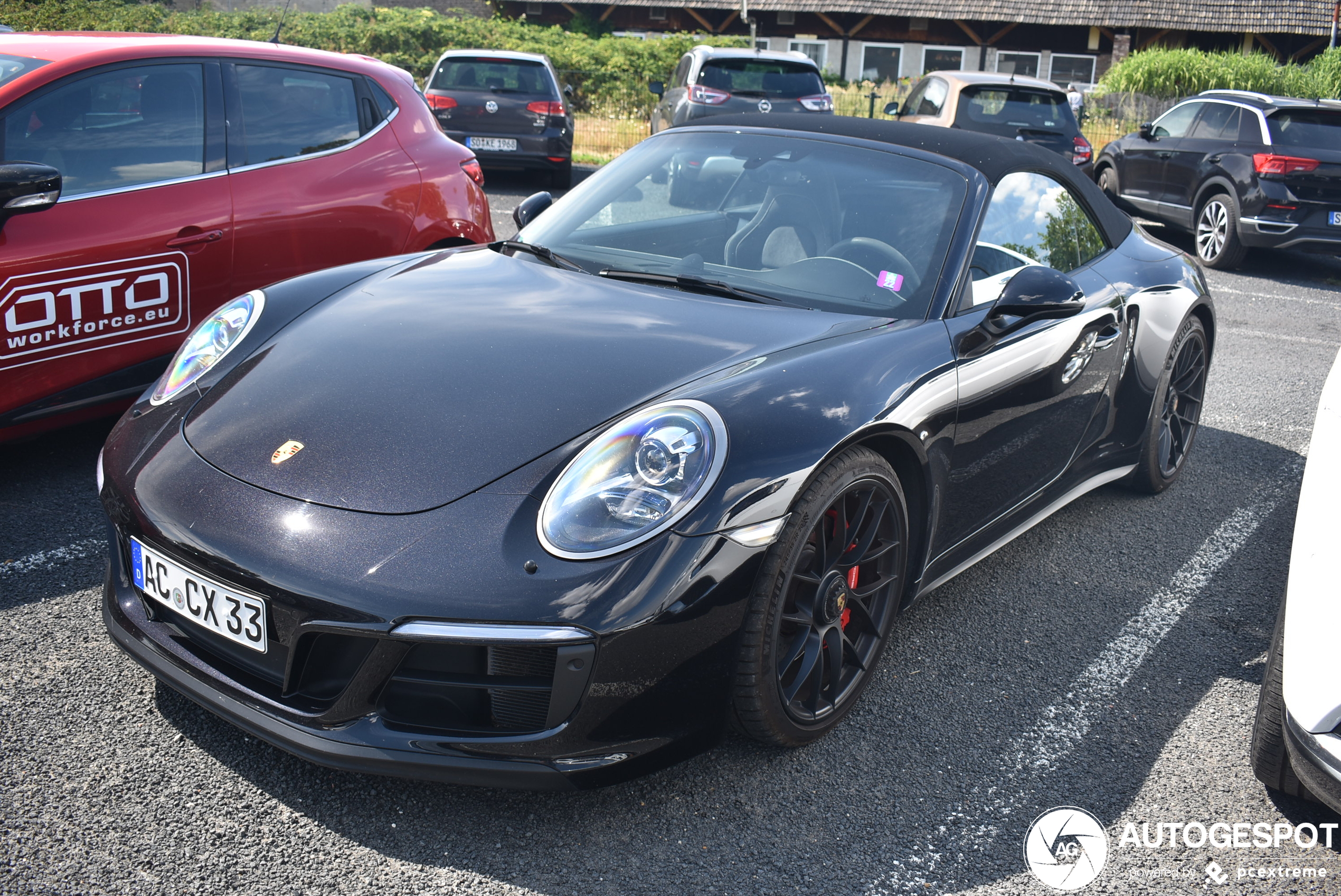 Porsche 991 Carrera 4 GTS Cabriolet MkII