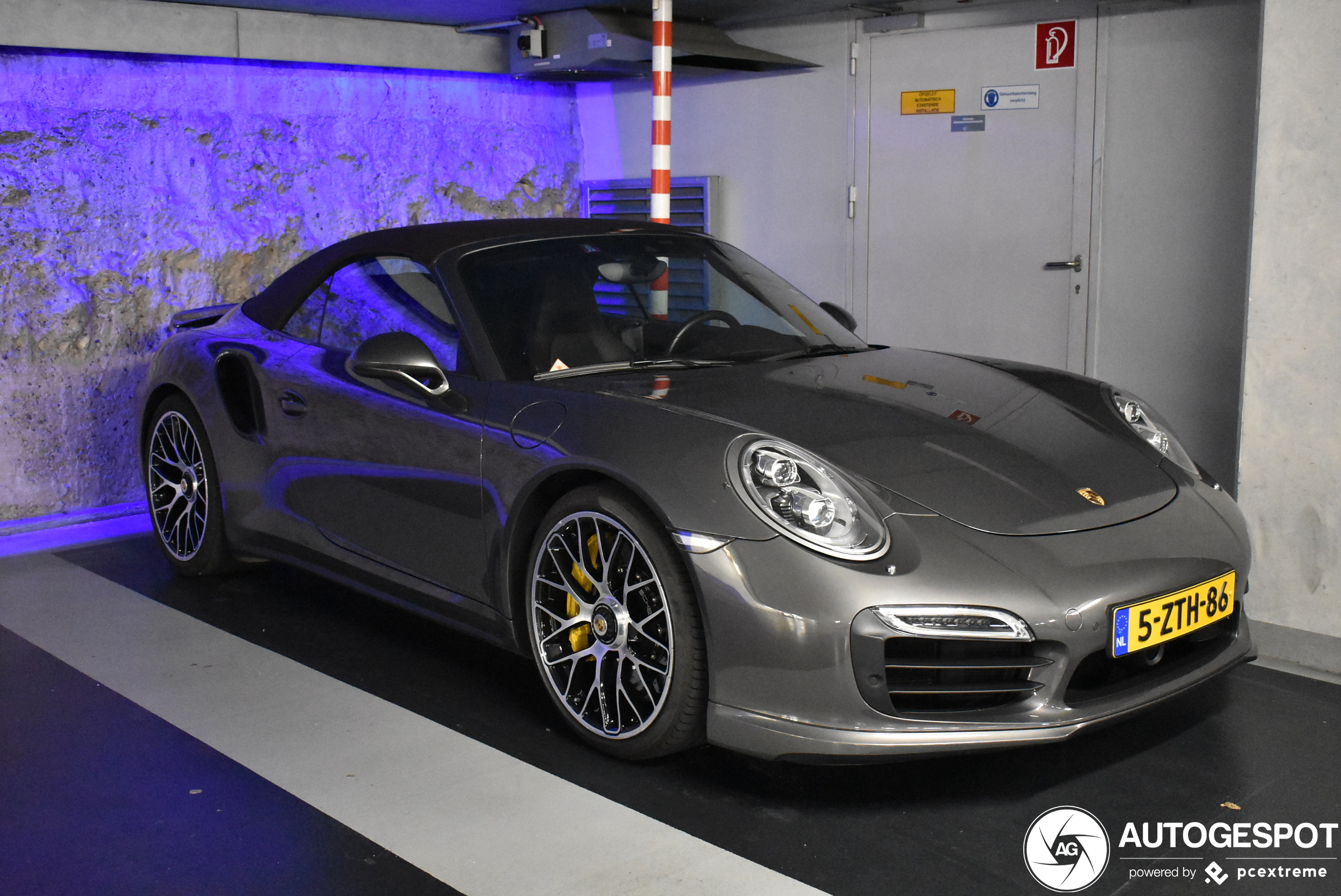 Porsche 991 Turbo S Cabriolet MkI