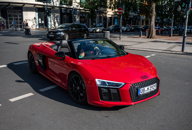 Audi R8 V10 Spyder 2016