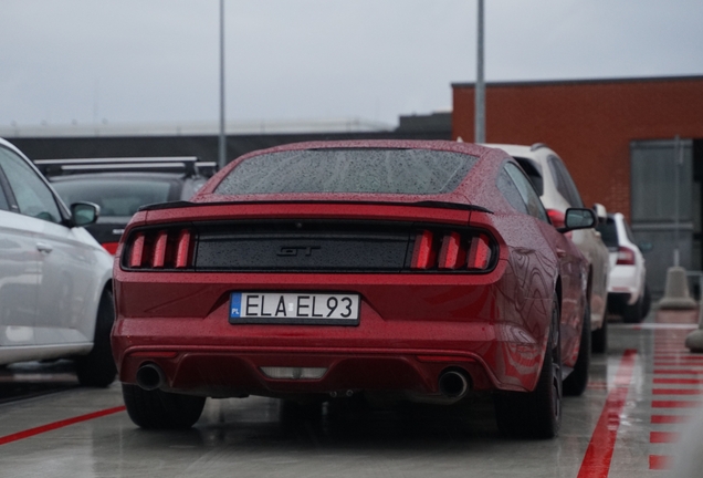 Ford Mustang GT 2015