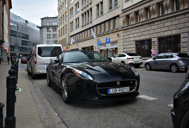 Jaguar F-TYPE R AWD Convertible