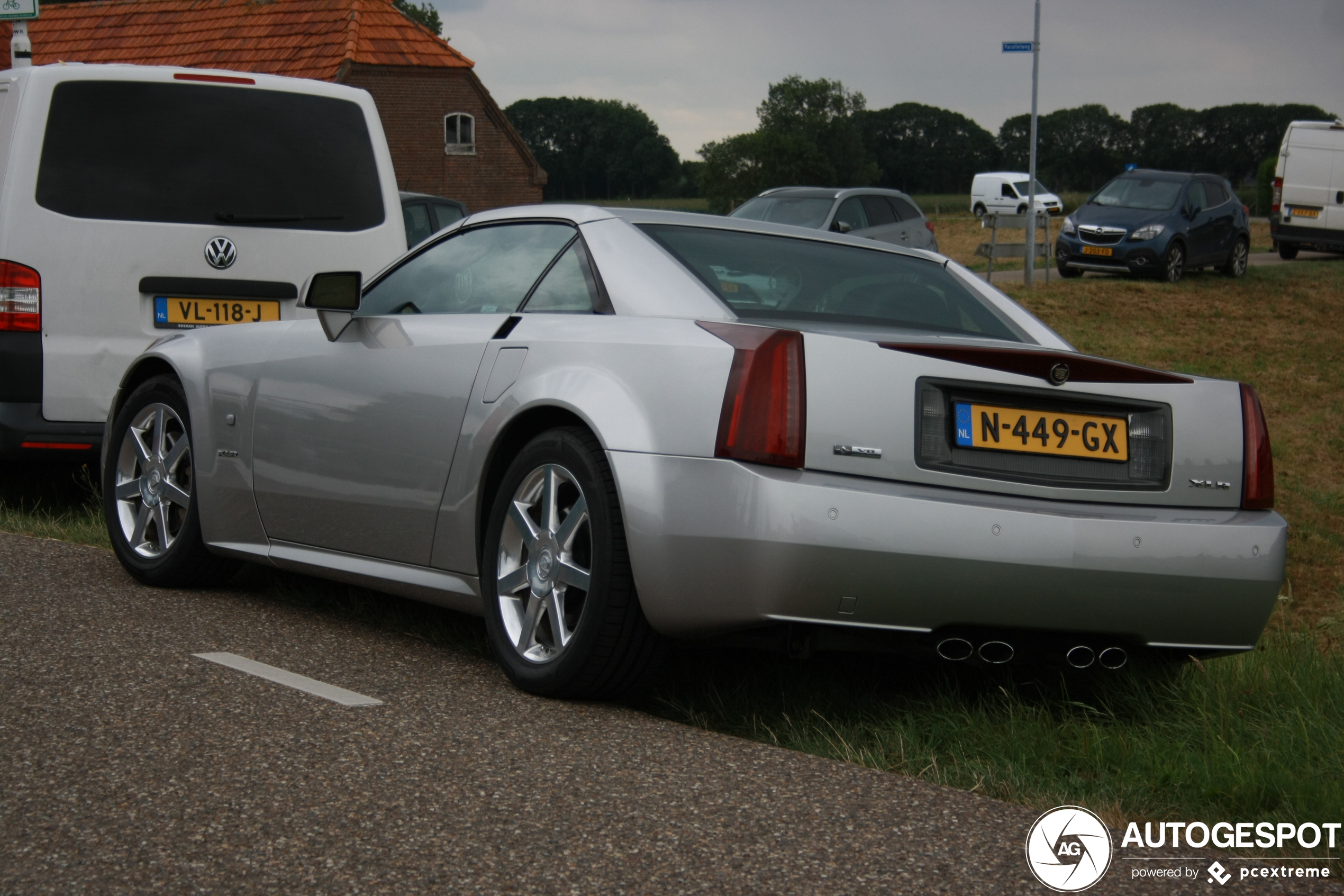 Cadillac XLR