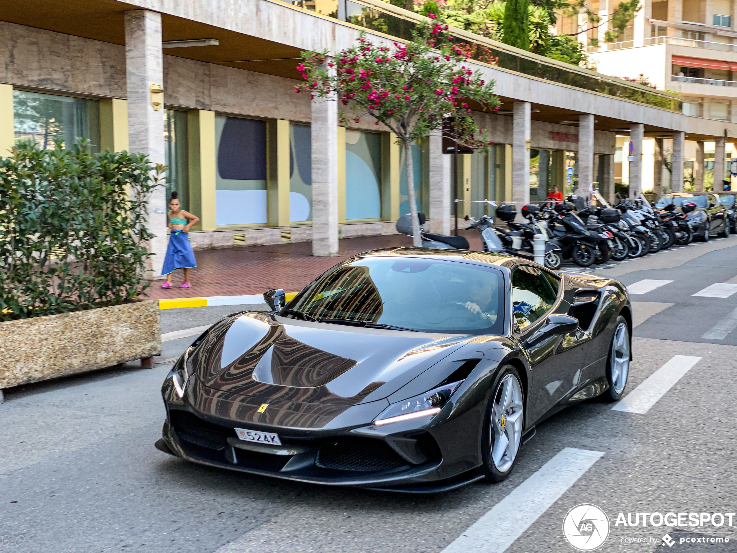 Ferrari F8 Tributo