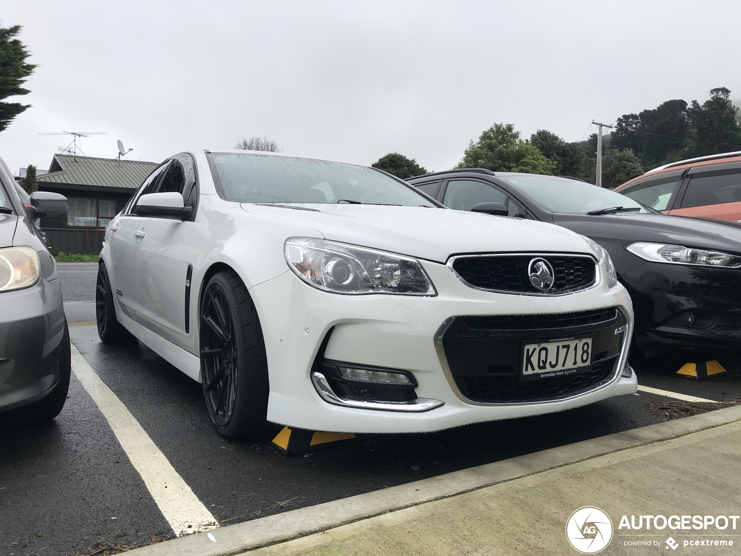 Holden VF Series II Commodore SS
