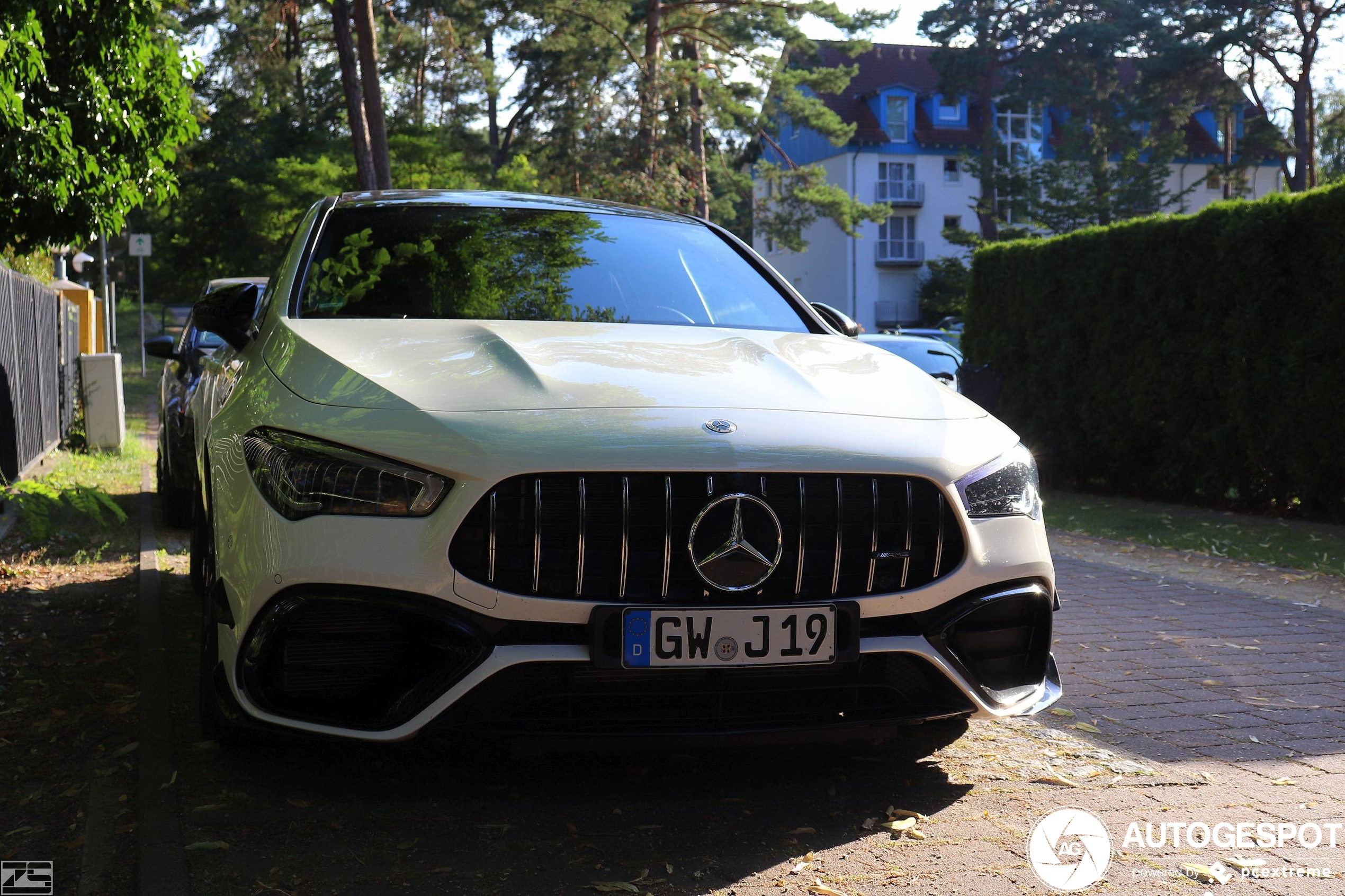 Mercedes-AMG CLA 45 S Shooting Brake X118