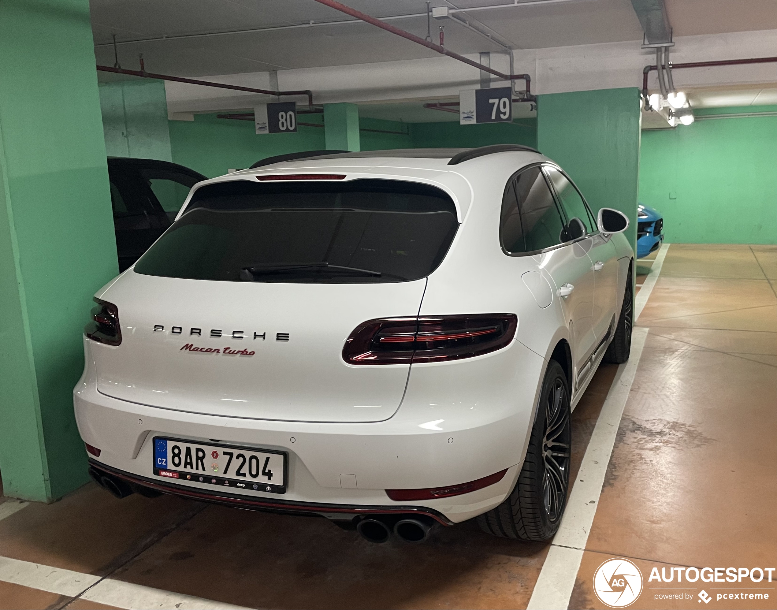 Porsche 95B Macan Turbo Exclusive Performance Edition