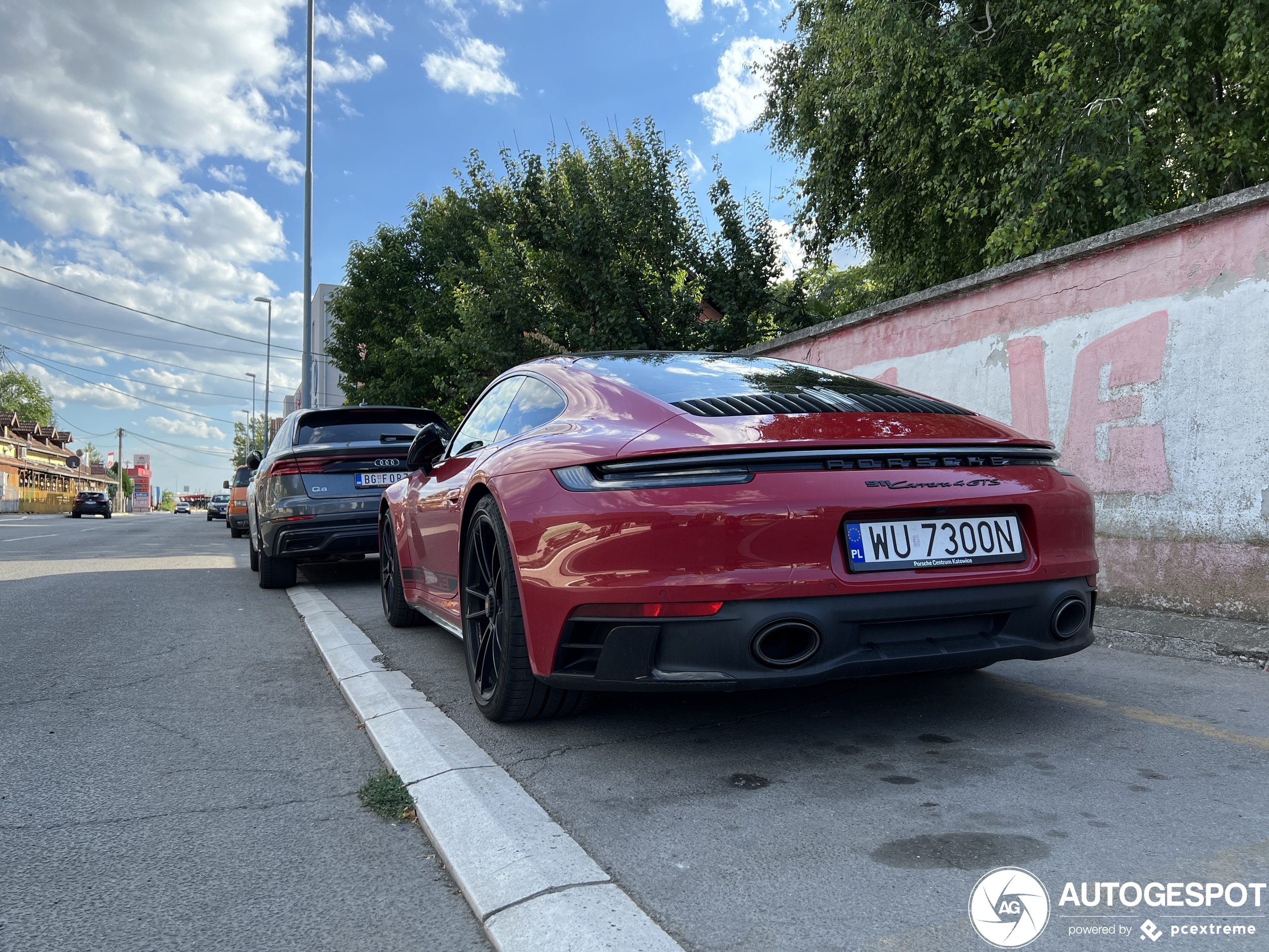 Porsche 992 Carrera 4 GTS