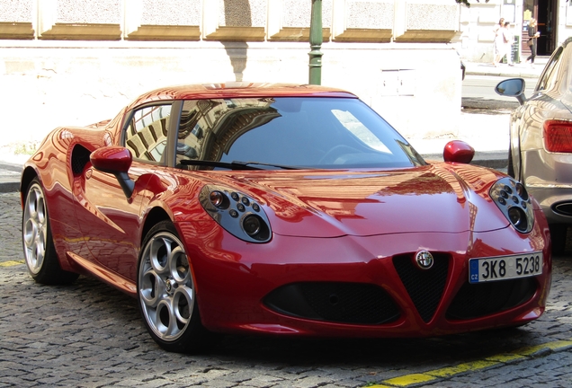 Alfa Romeo 4C Coupé