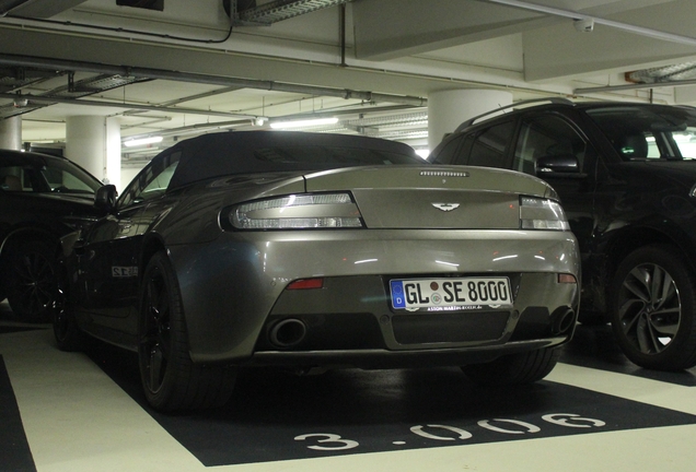 Aston Martin V8 Vantage Roadster 2012