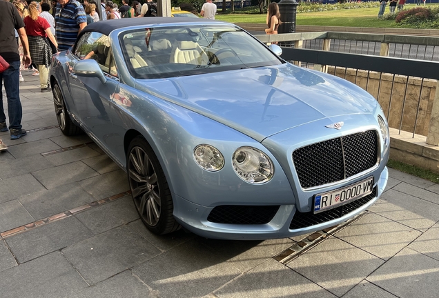 Bentley Continental GTC V8