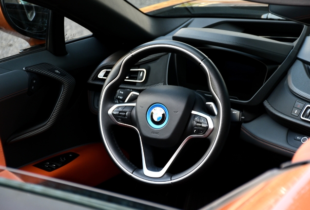 BMW i8 Roadster