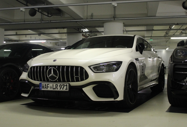 Mercedes-AMG GT 63 S X290