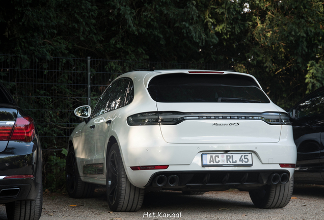 Porsche 95B Macan GTS MkII