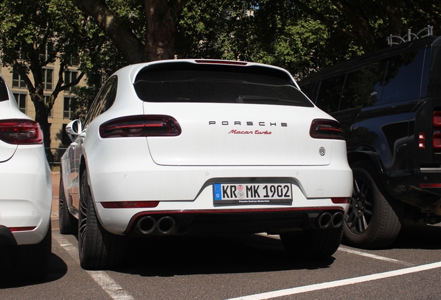 Porsche 95B Macan Turbo Exclusive Performance Edition